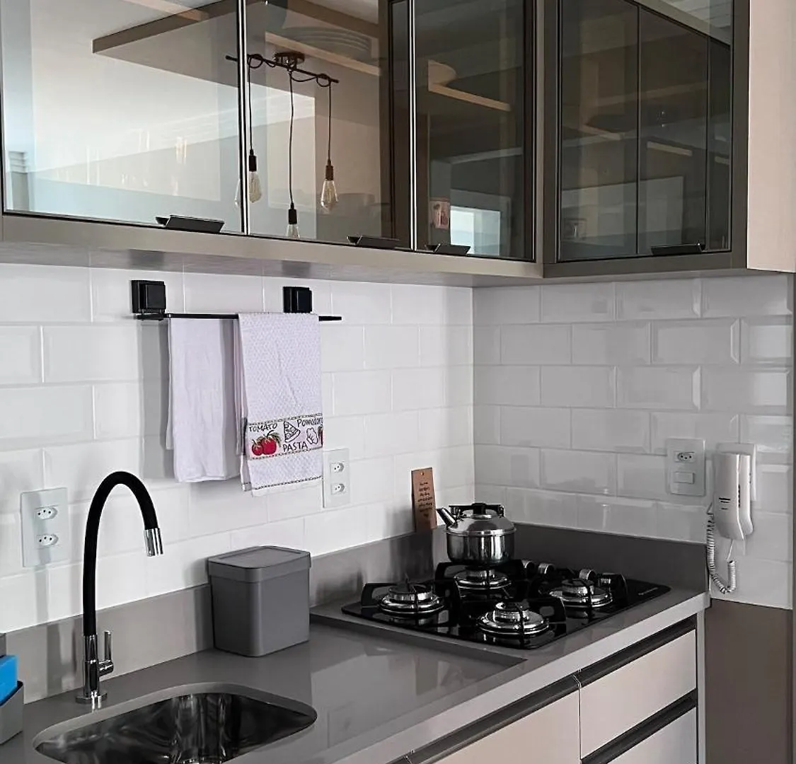 Apartment Apartamento Para Casais Proximo A Roda Gigante Com Uma Vaga De Garagem Balneário Camboriú Brasilien